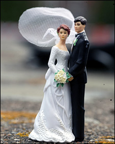 _45109974_weddingfigures_bbc_282
